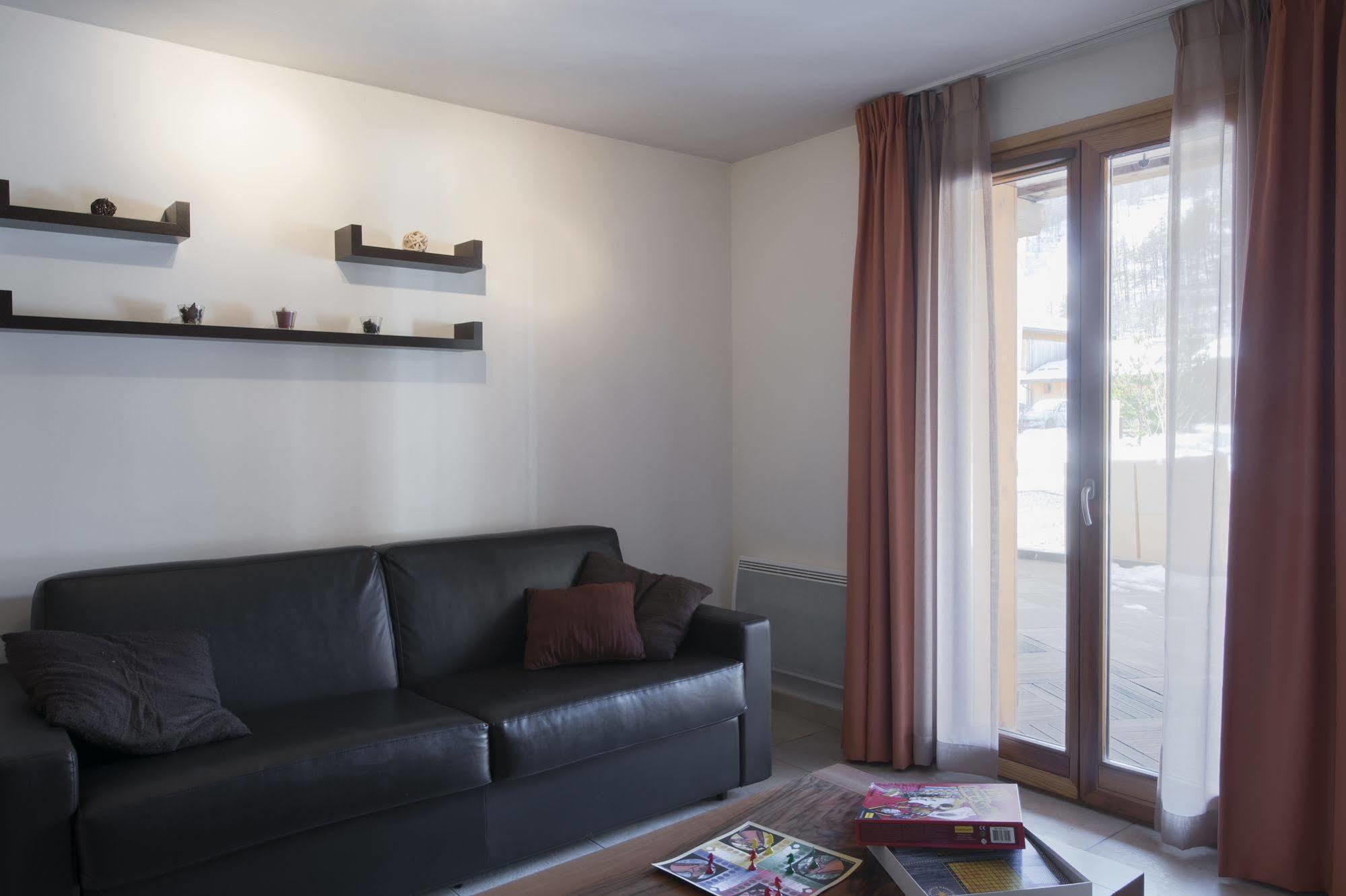 Residence Nemea L'Adret Saint-Chaffrey Exterior photo