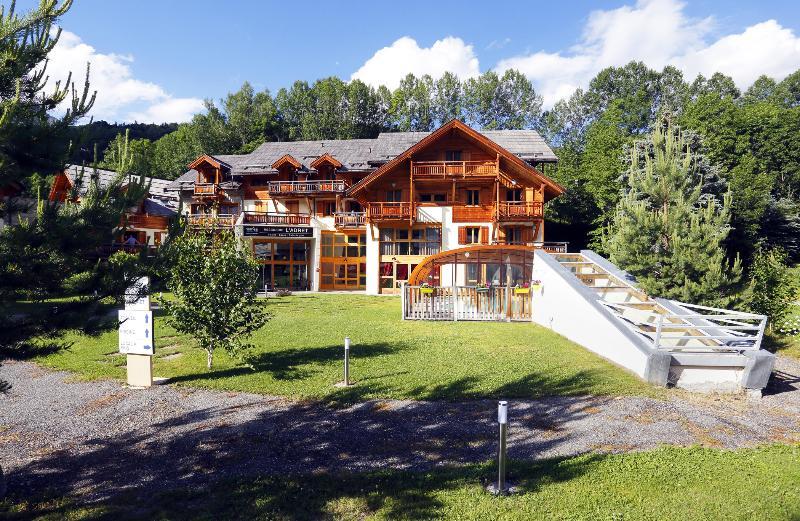 Residence Nemea L'Adret Saint-Chaffrey Exterior photo